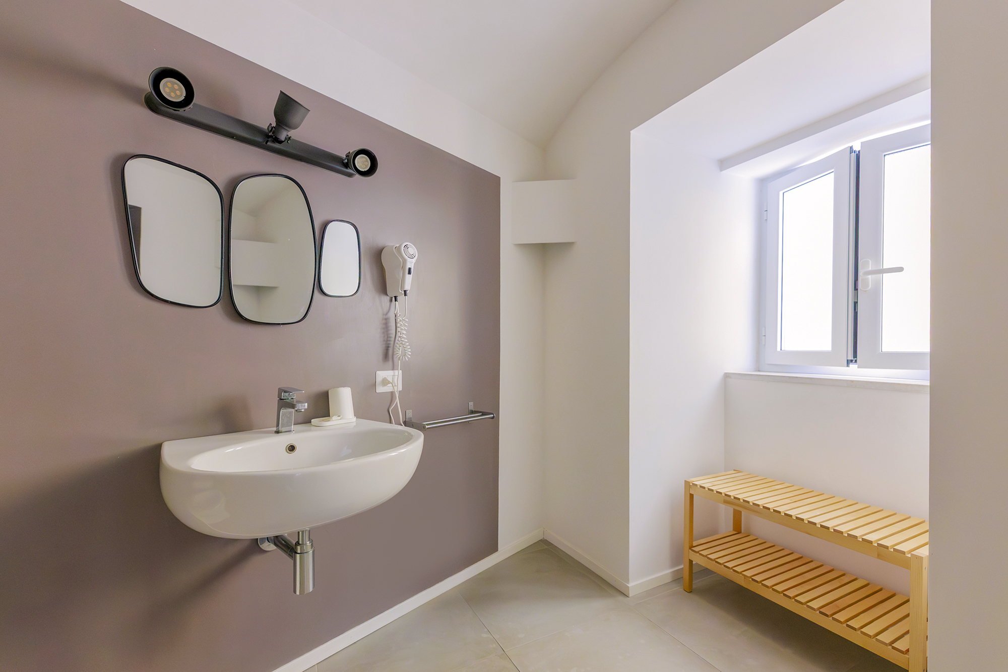 DECUMANO SUPERIORE BAGNO 1